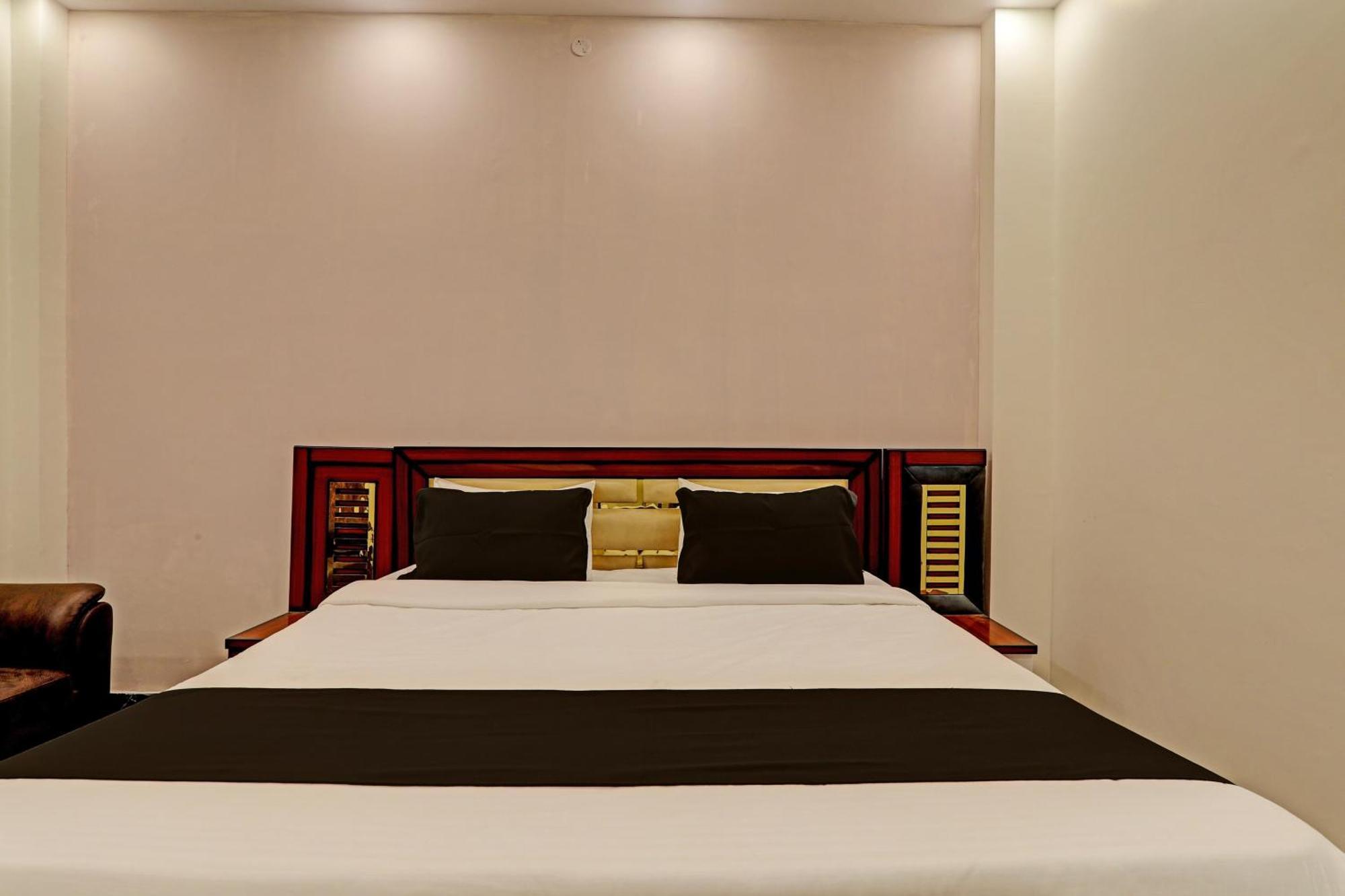 Hotel O Awadh International Bela Pratapgarh Luaran gambar