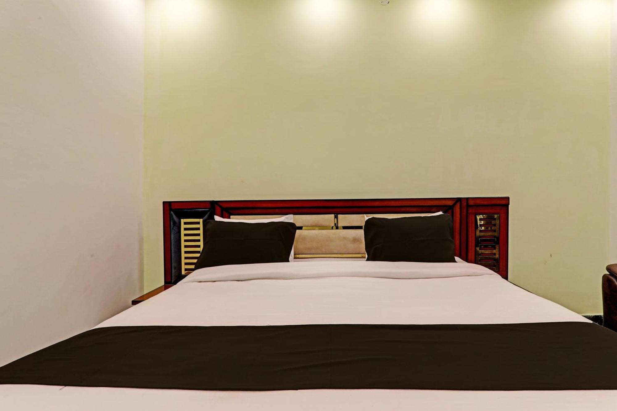 Hotel O Awadh International Bela Pratapgarh Luaran gambar